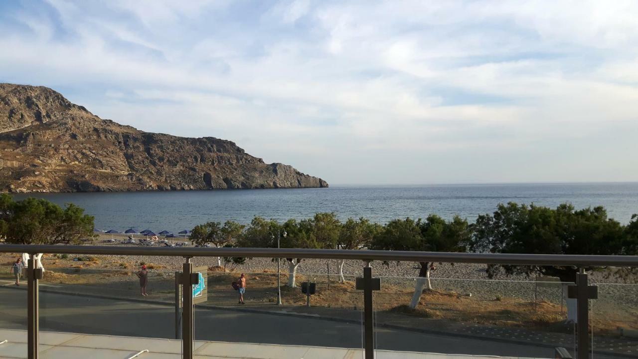 Beach House Plakias Bagian luar foto